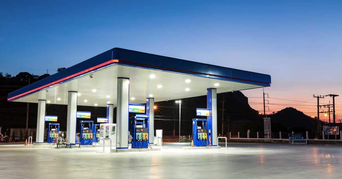 Iluminación en espacios semiabiertos industriales